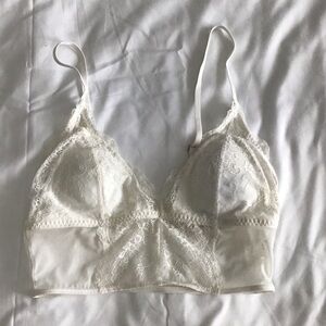 Gilly Hicks Elegant white ivory  Lace Bralette size S Fairy Lace Cottage